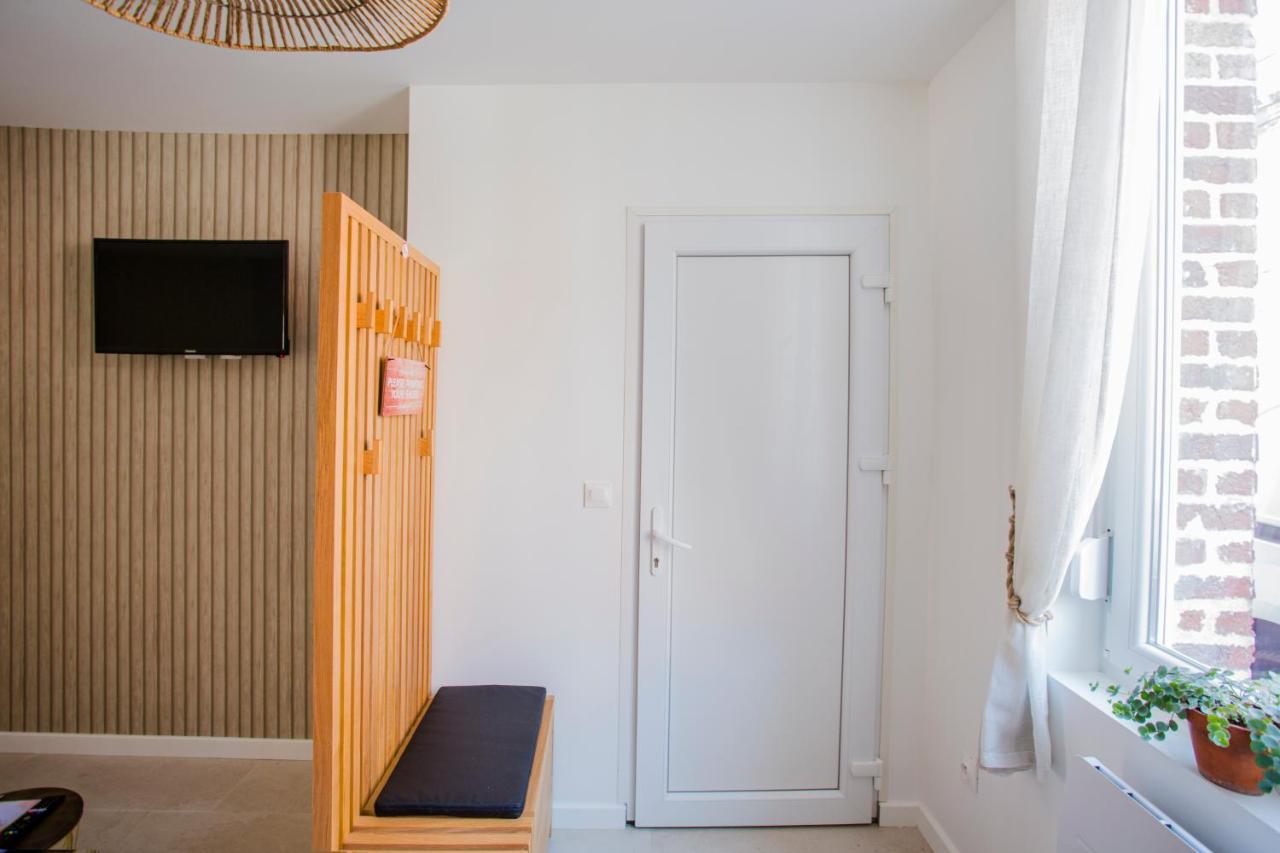 Ideal Pro & Couple - 2 Logements Theme Boho Chic Rdc & Dandy 1Er Etage - Quartier Calme - Jardin - Wifi Hd - Smart Tv - Parking Gratuit - Proche Centre & Transports - Ask Home Valenciennes Eksteriør billede