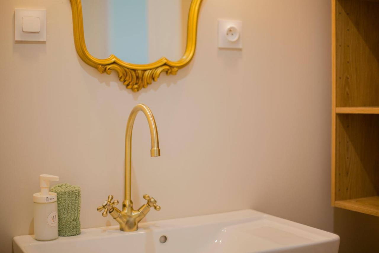 Ideal Pro & Couple - 2 Logements Theme Boho Chic Rdc & Dandy 1Er Etage - Quartier Calme - Jardin - Wifi Hd - Smart Tv - Parking Gratuit - Proche Centre & Transports - Ask Home Valenciennes Eksteriør billede