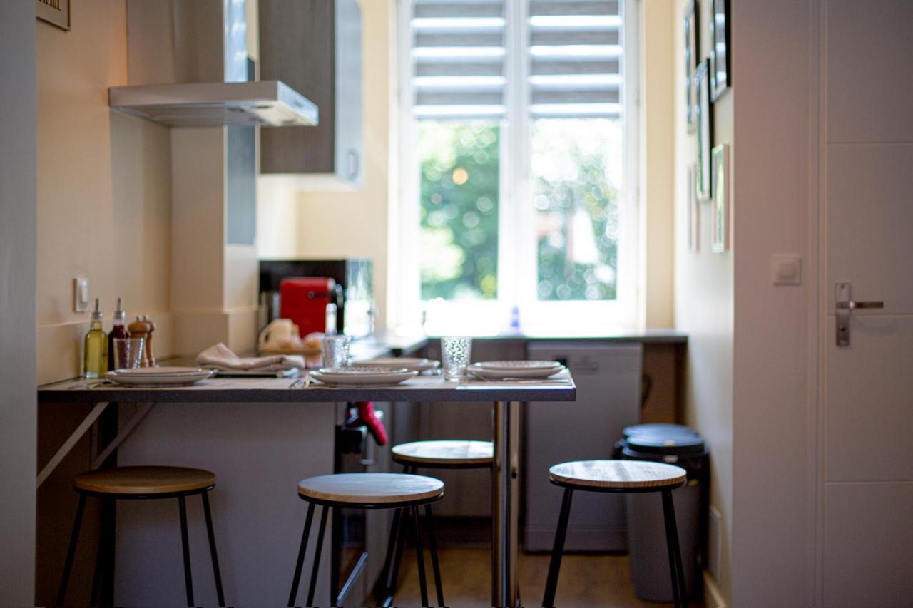 Ideal Pro & Couple - 2 Logements Theme Boho Chic Rdc & Dandy 1Er Etage - Quartier Calme - Jardin - Wifi Hd - Smart Tv - Parking Gratuit - Proche Centre & Transports - Ask Home Valenciennes Eksteriør billede